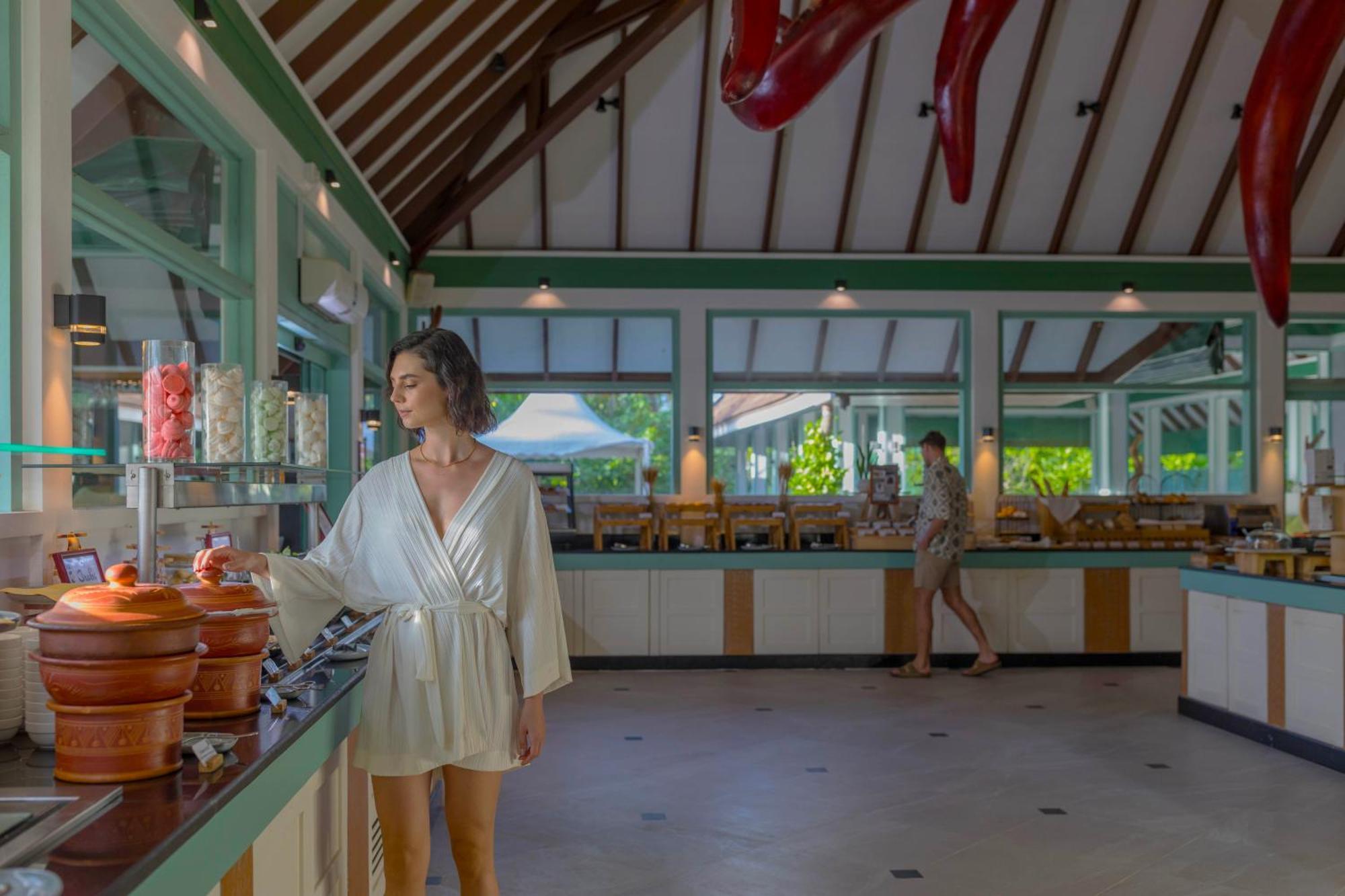 Varu By Atmosphere Reethi Rah Exterior photo